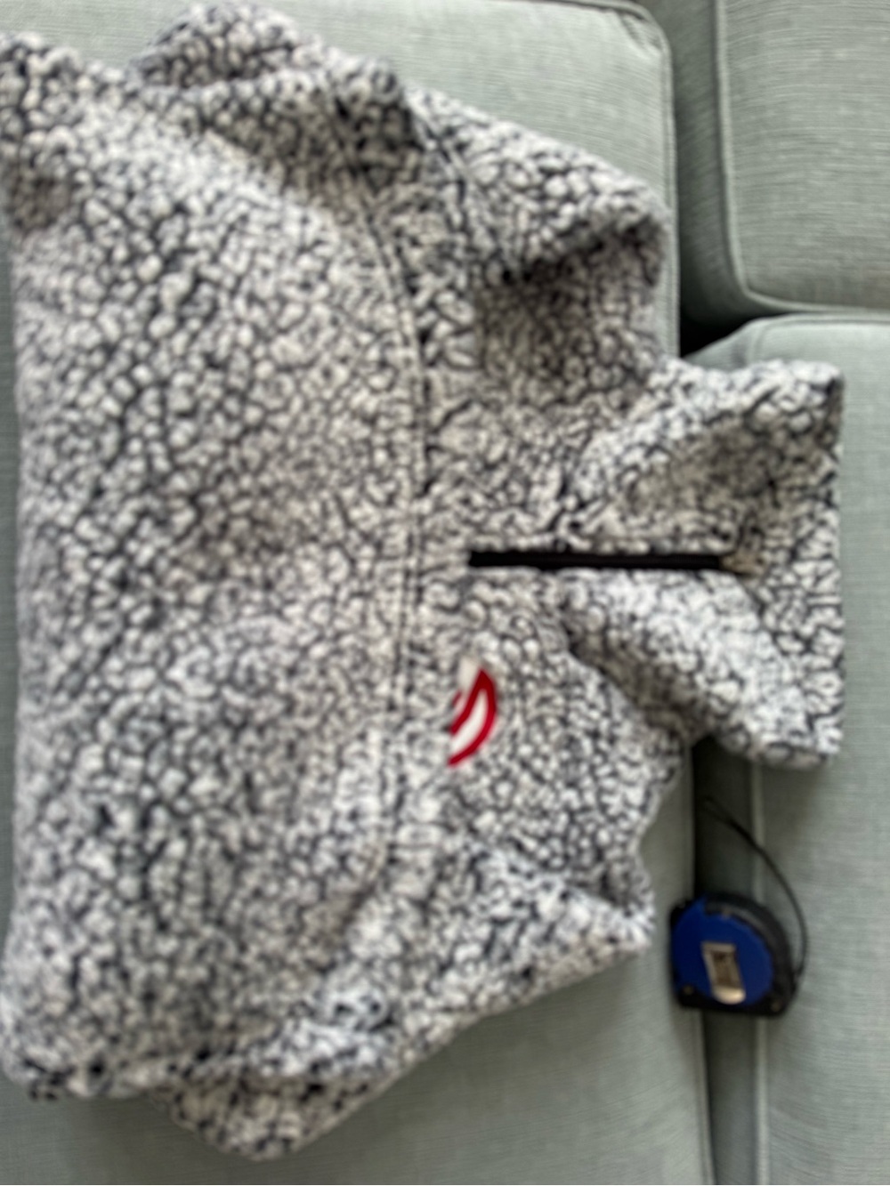 NBA 4Her Carl Banks Gray Sherpa Quarter-Zip Pullover with Red Logo - Picture 5 of 11